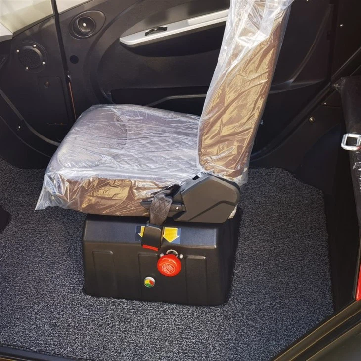 EEC Travel Tools Three Wheel Electric Tricycle Scooter